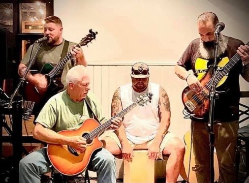 Summer Concert Series: Dustin Showers Band