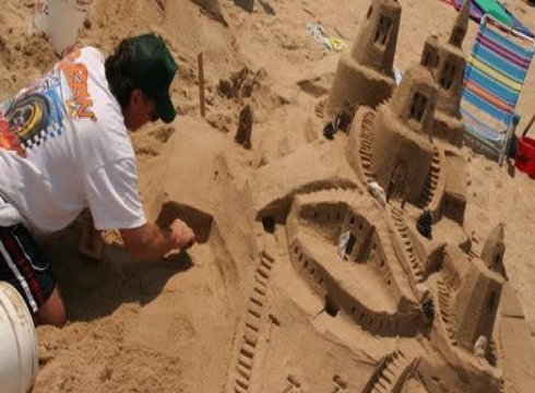 39th Annual Sandcastle Contest
