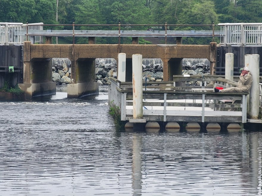 Abbott's on Broad Creek