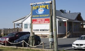 Captain Mac's Fish House & Seafood Market