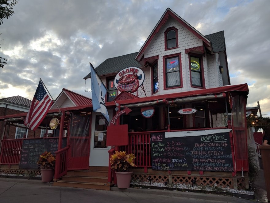 Claws Seafood House