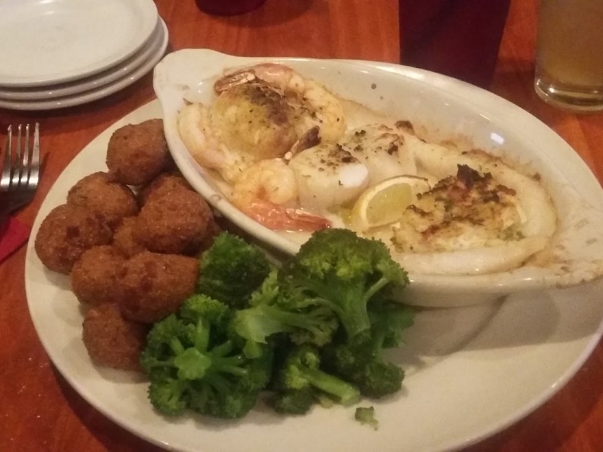 Claws Seafood House