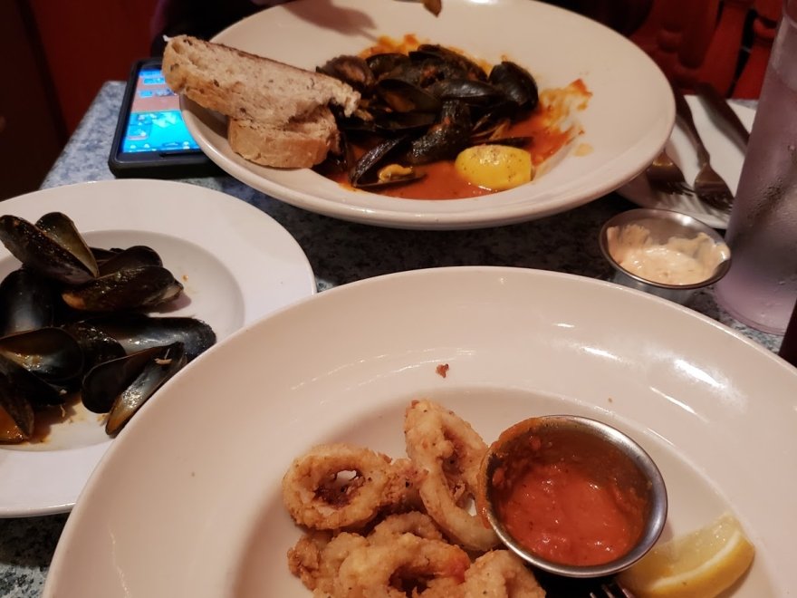 Claws Seafood House