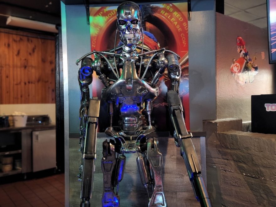 The Hideout Arcade Bar & Grille