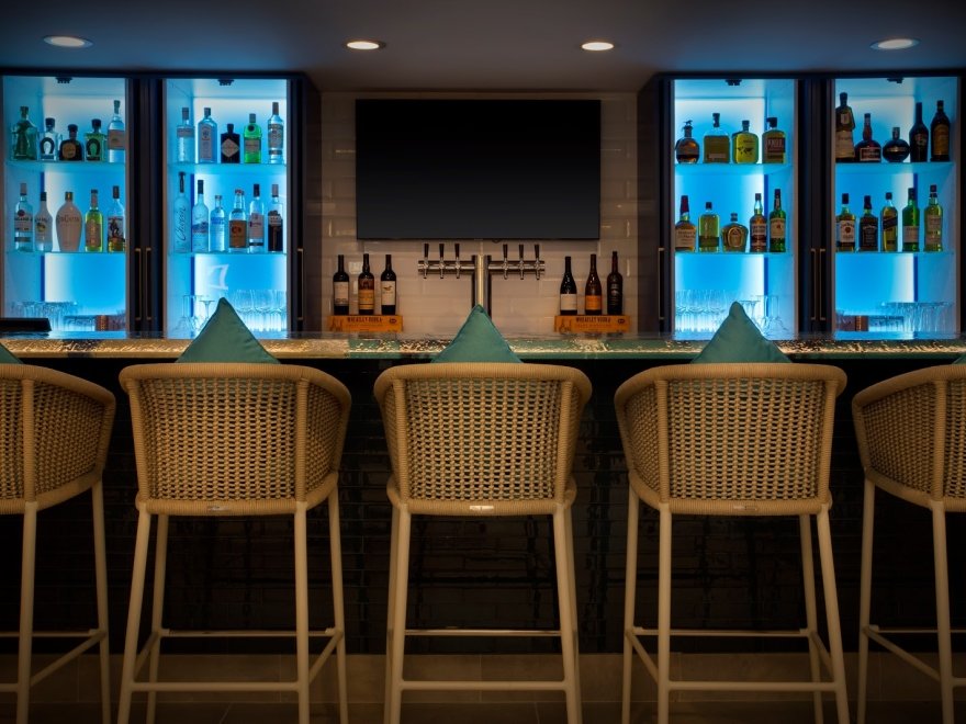 Fenwick Shores, Tapestry Collection by Hilton