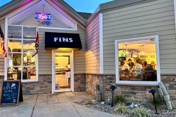 Fins Ale House & Raw Bar - Bethany Beach