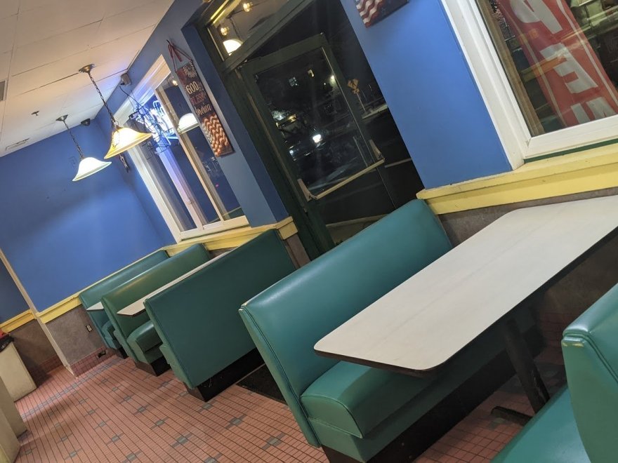 Grotto Pizza