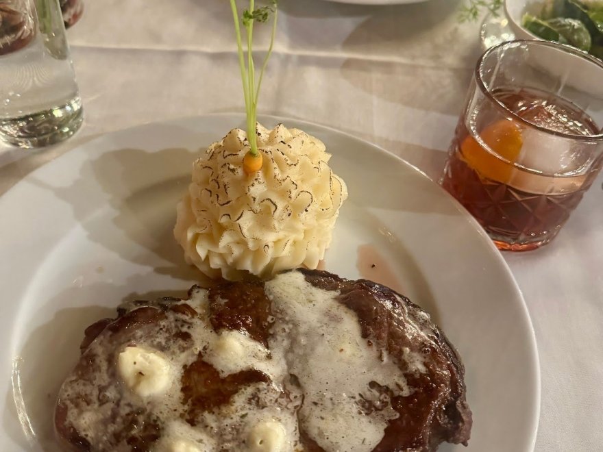 Harvest Tide Steakhouse Restaurant