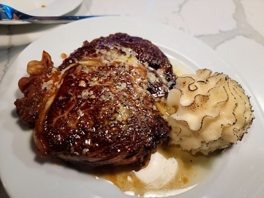 Harvest Tide Steakhouse Restaurant