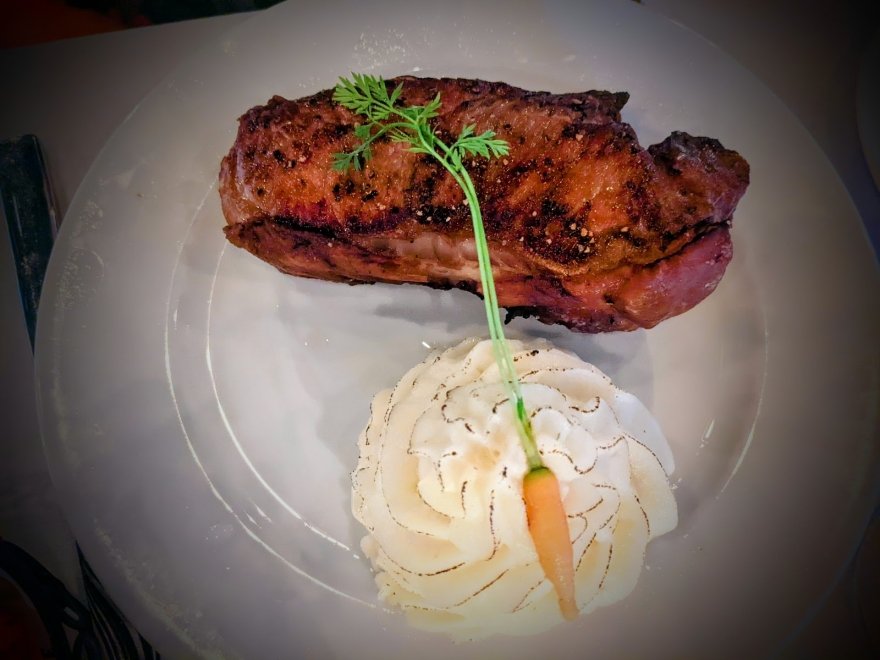 Harvest Tide Steakhouse Restaurant