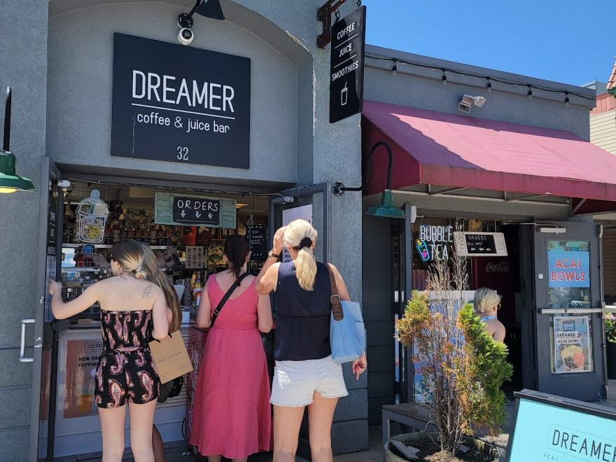 Dreamer Coffee & Juice Bar