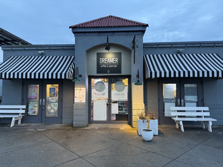 Dreamer Coffee & Juice Bar