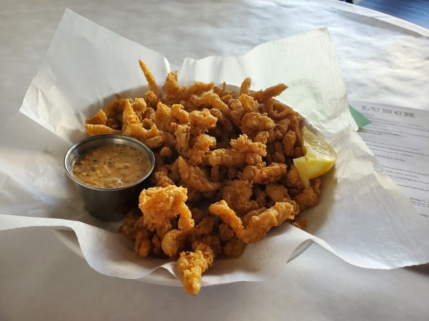 Henlopen City Oyster House