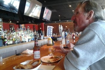 High Stakes Bar & Grill