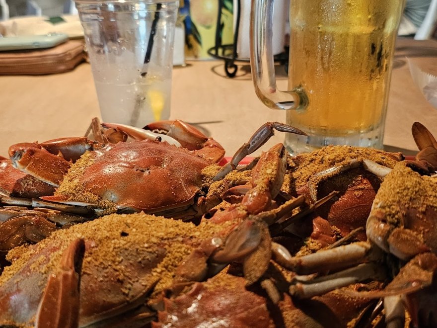 Crab Barn Restaurant and Lounge