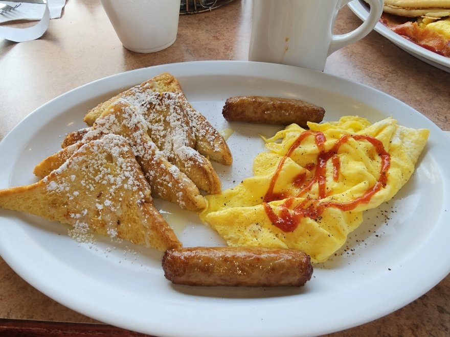 River Lights Cafe