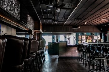 302 Social Eatery and Barroom