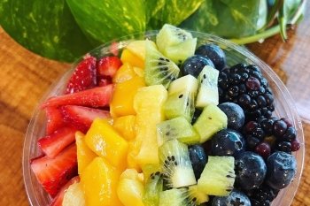 Bountiful Bowls Beachside