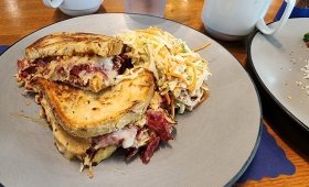 Daybreak Cafe