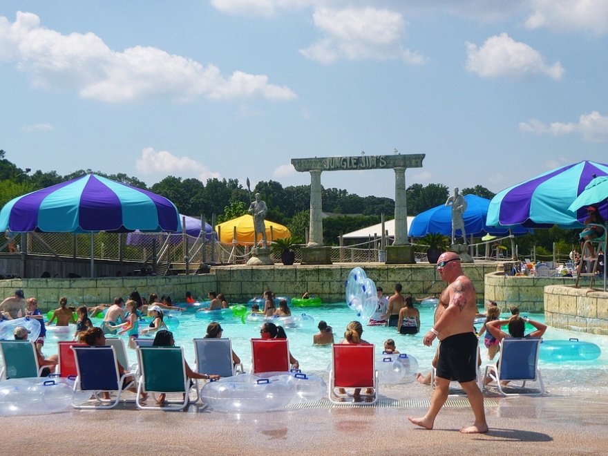 Jungle Jim's River Safari Water Park