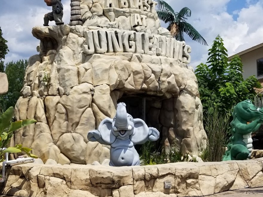 Jungle Jim's River Safari Water Park
