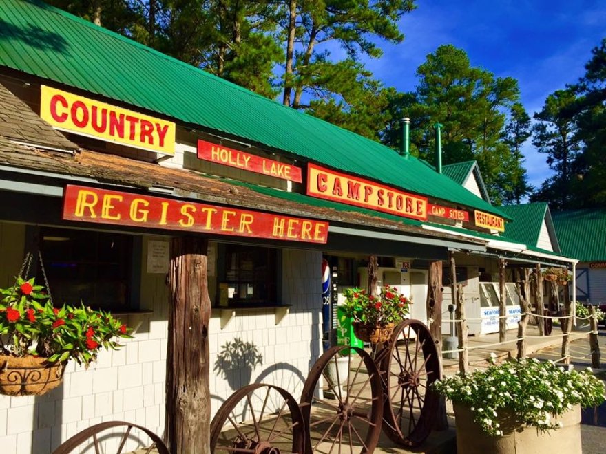 Holly Lake Campsites