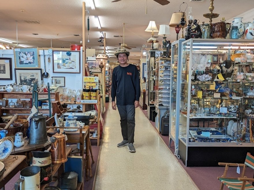 Heritage Antiques Market