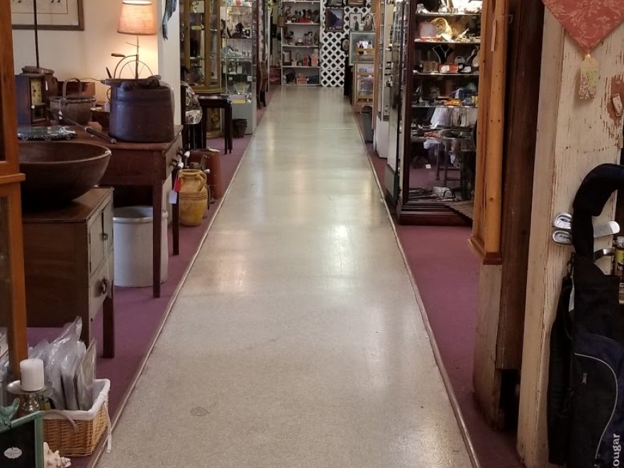 Heritage Antiques Market