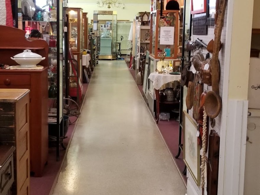 Heritage Antiques Market