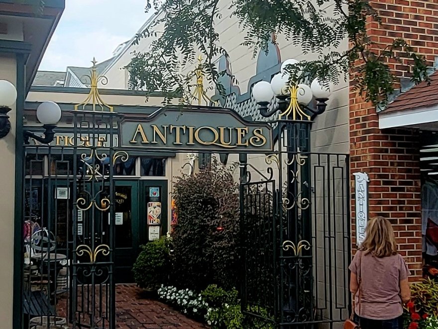 Lewes Mercantile Antique Gallery
