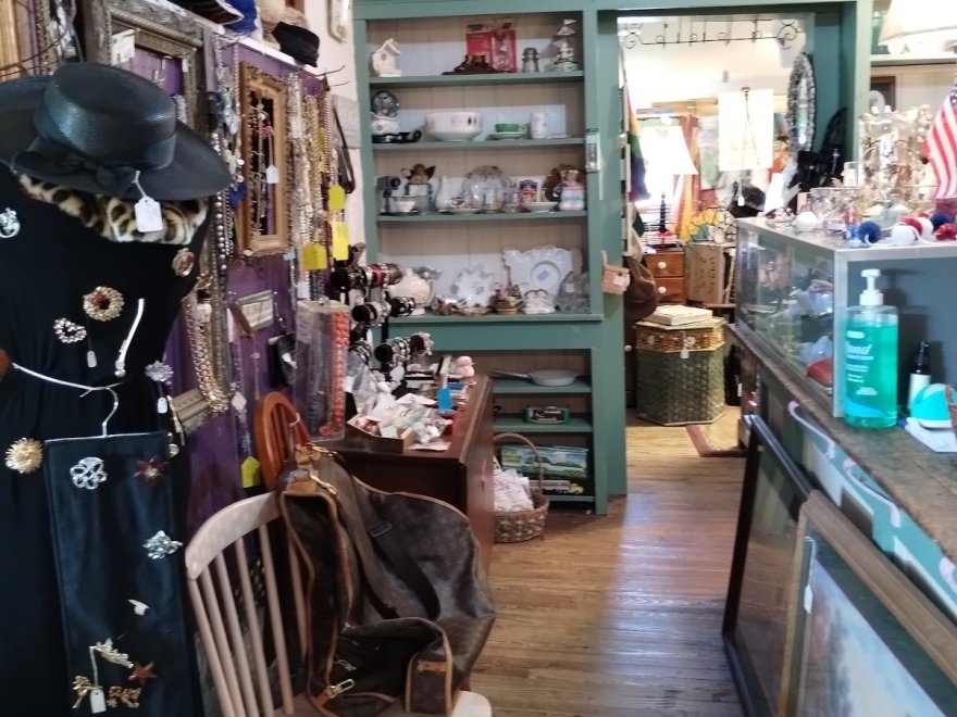 Magnolia Street Antiques