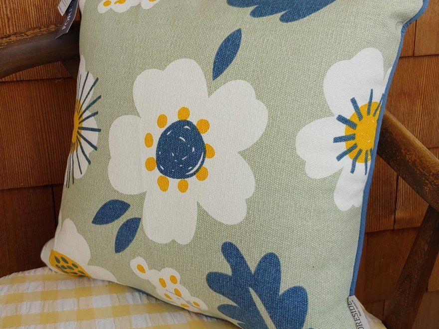 Blue Room Gallery and Gift Shop