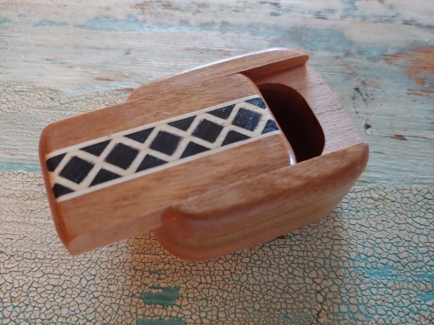 Blue Room Gallery and Gift Shop