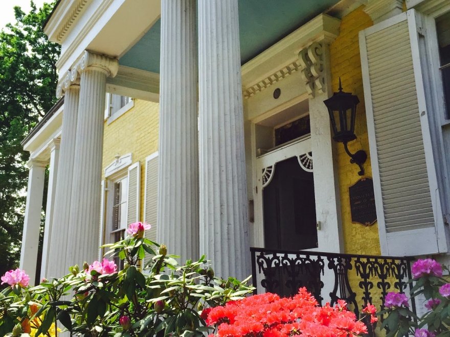 Causey Mansion Bed & Breakfast