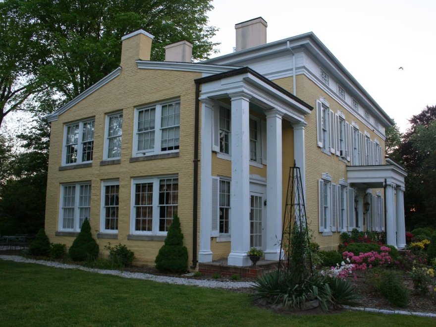 Causey Mansion Bed & Breakfast