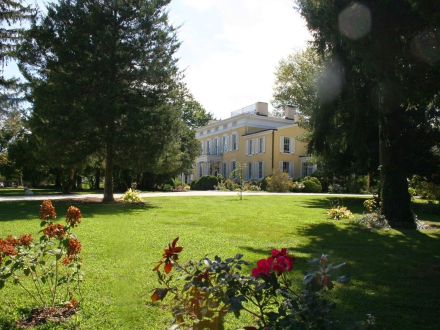 Causey Mansion Bed & Breakfast