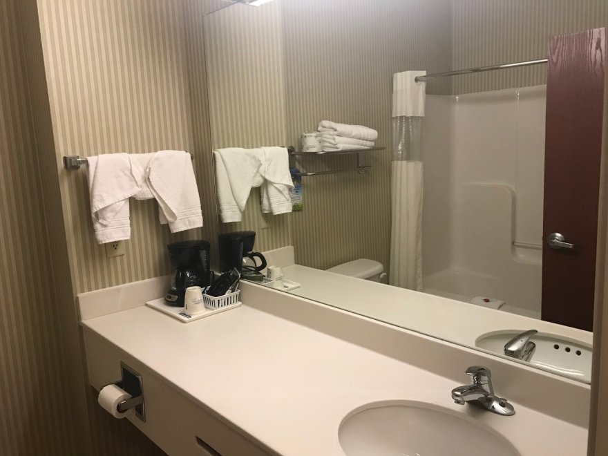 Days Inn & Suites by Wyndham Seaford