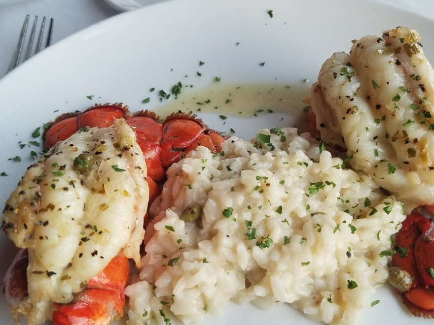 Perucci's classic italian Restaurant