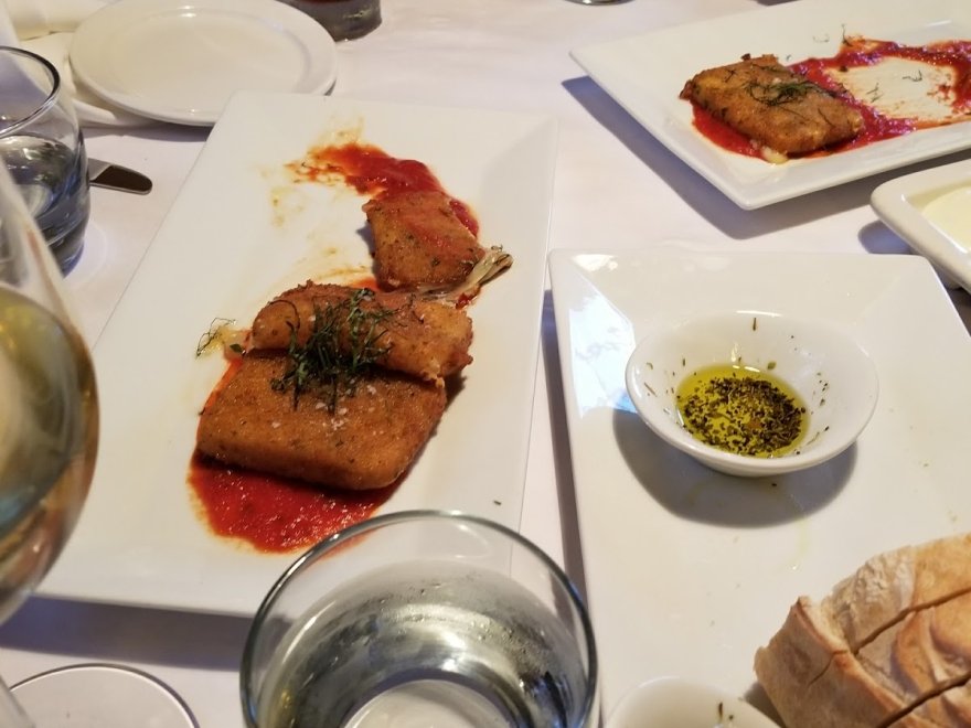 Perucci's classic italian Restaurant
